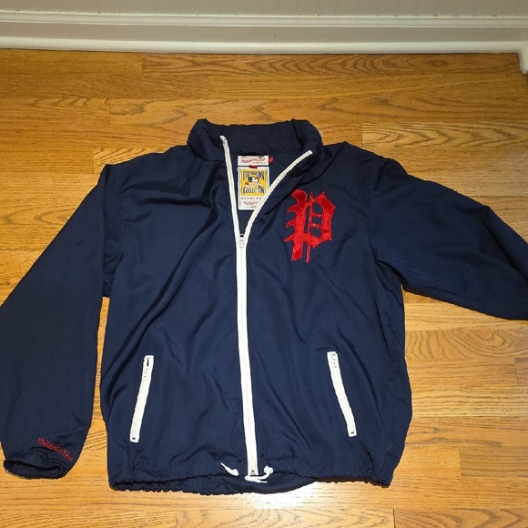 Classic Mitchell & Ness Navy Cooperstown Collection Jacket Old Phillies Logo - Picture 4 of 8